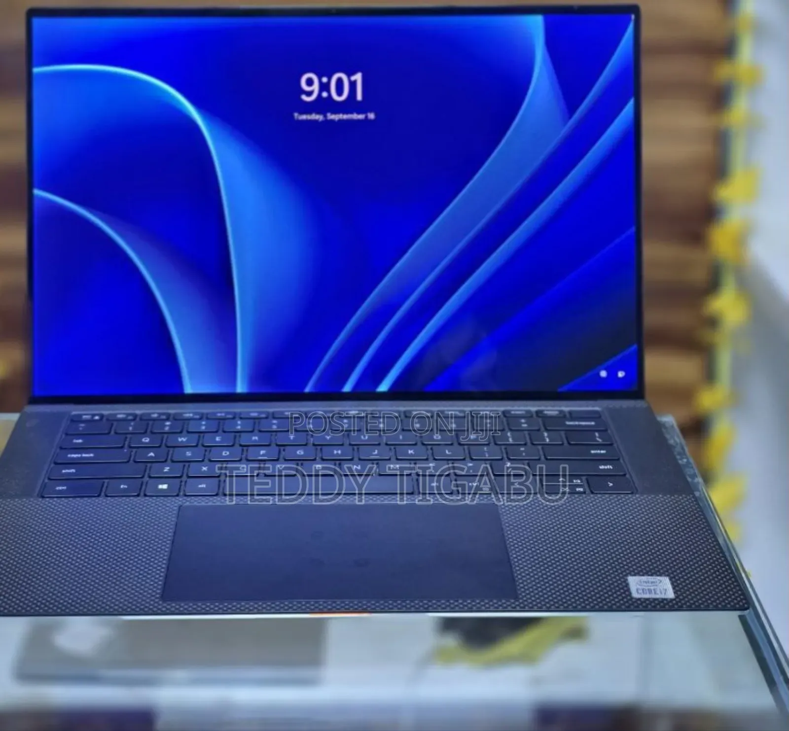 New Laptop Dell XPS 15 16GB Intel Core I7 SSD 512GB