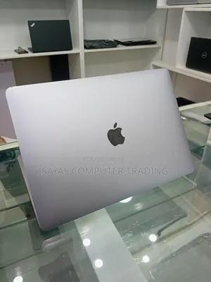Photo - New Laptop Apple MacBook Pro 2011 4GB Intel Core I7 SSD 512GB