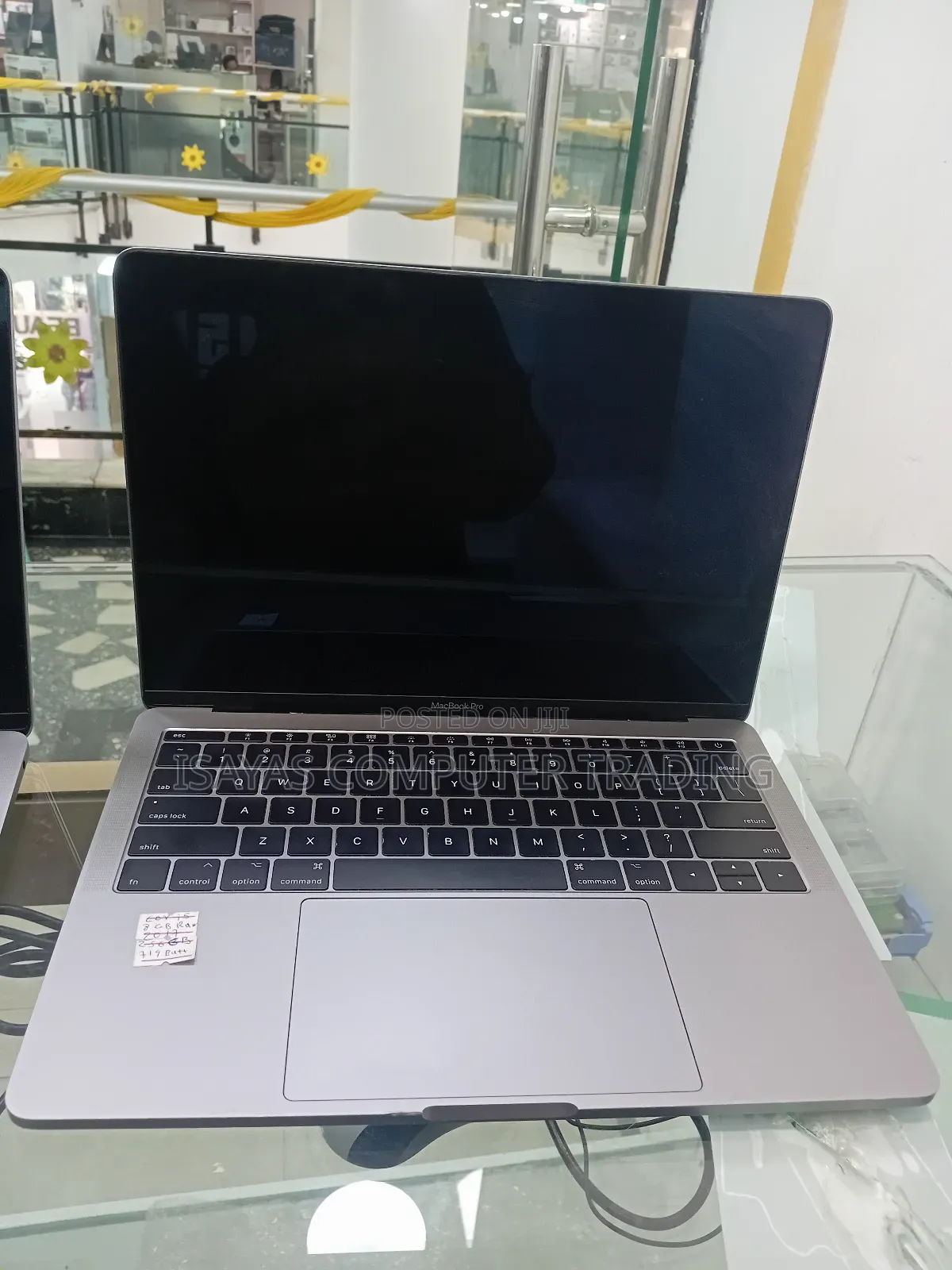 New Laptop Apple MacBook Pro 2011 4GB Intel Core I7 SSD 512GB