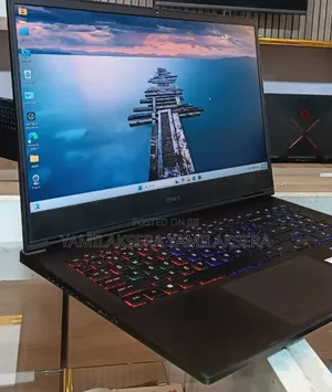New Laptop HP Omen 17 32GB Intel Core i9 SSD 1T