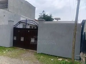 3bdrm Villa in Addis Ababa, Figa, Bole for sale