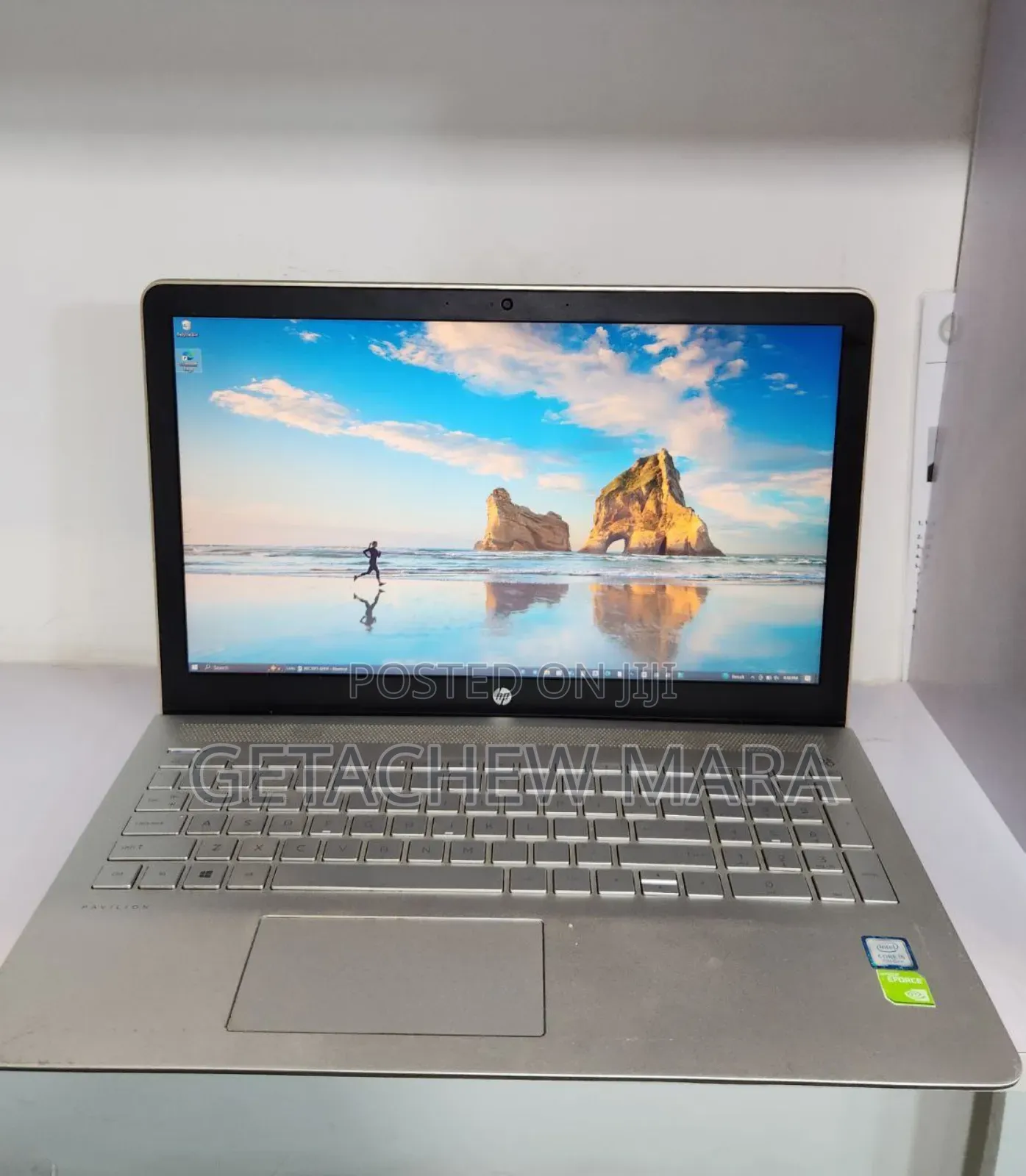 New Laptop HP Pavilion 15 8GB Intel Core I5 SSD 1T