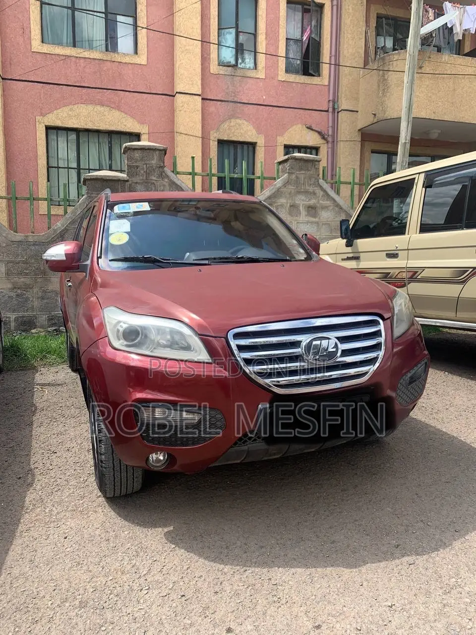 Lifan 520 2012 Burgundy
