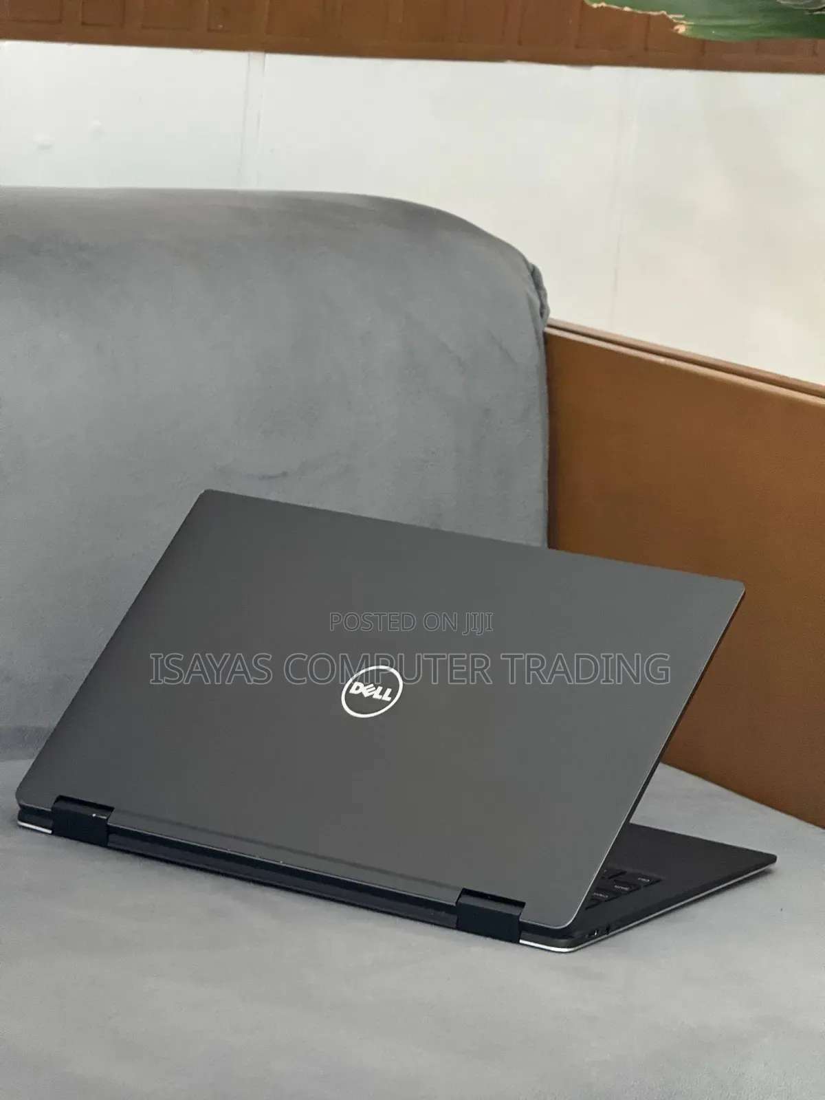 New Laptop Dell XPS 15 8GB Intel Core I5 SSD 256GB