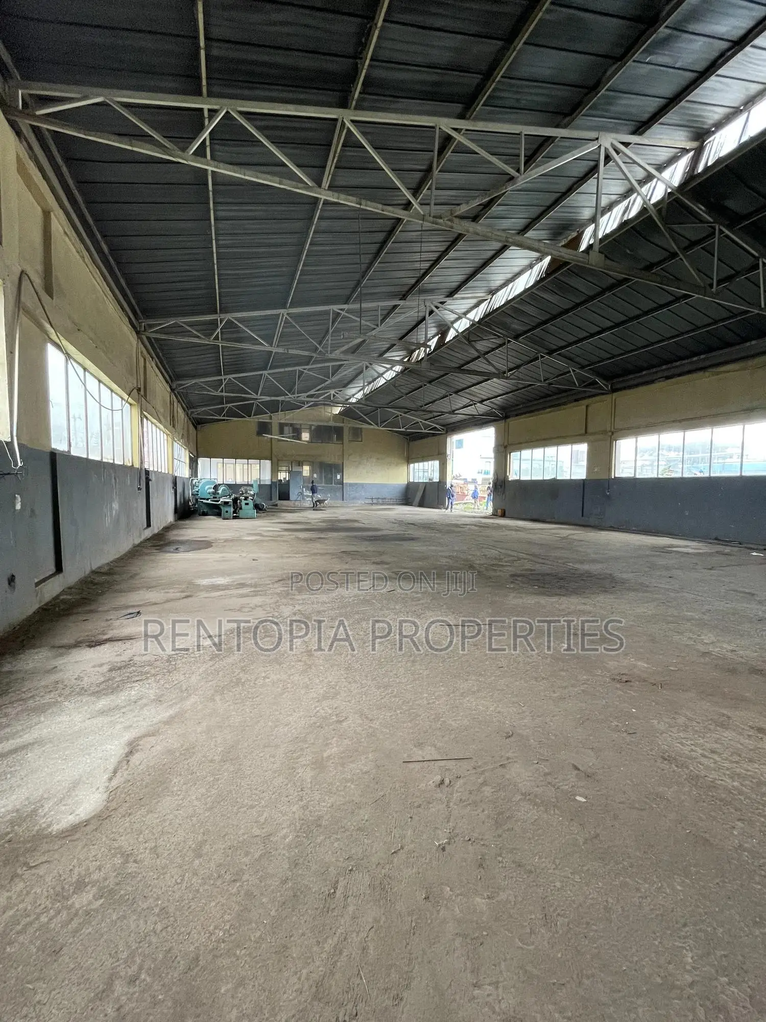 የሚከራይ መጋዘን! Warehouse for Rent!