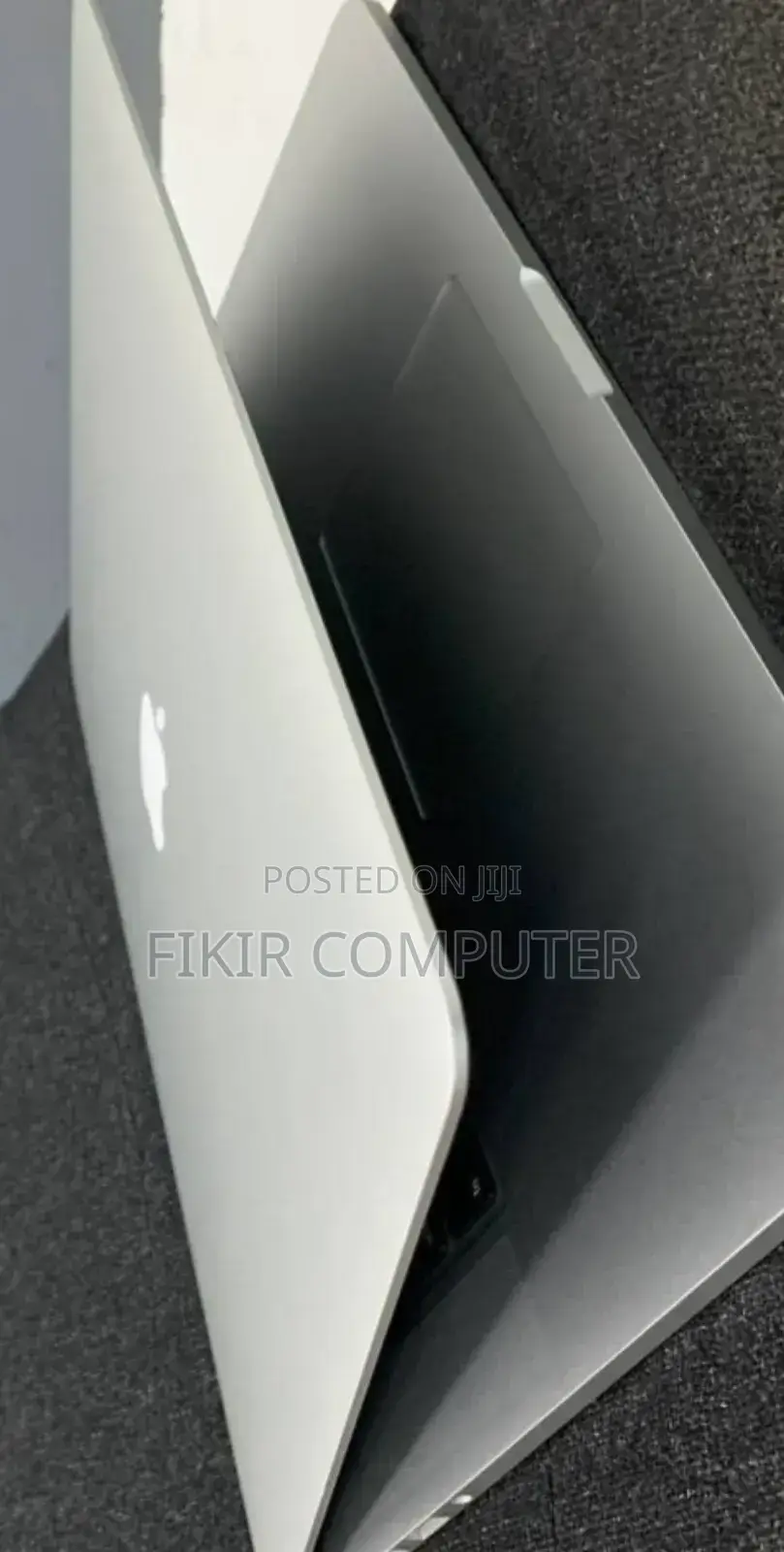 New Laptop Apple MacBook Pro 2013 8GB Intel Core I7 SSD 256GB