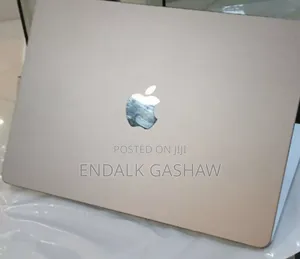 New Laptop Apple MacBook Air 2022 M2 8GB Intel Core M2 SSD 256GB