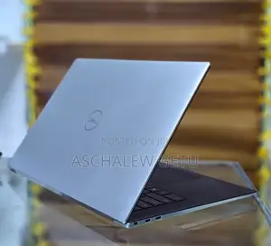 New Laptop Dell XPS 15 16GB Intel Core I7 SSD 512GB