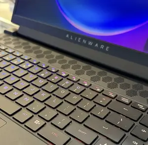 New Laptop Alienware M15 r3 16GB Intel Core i7 SSD 512GB