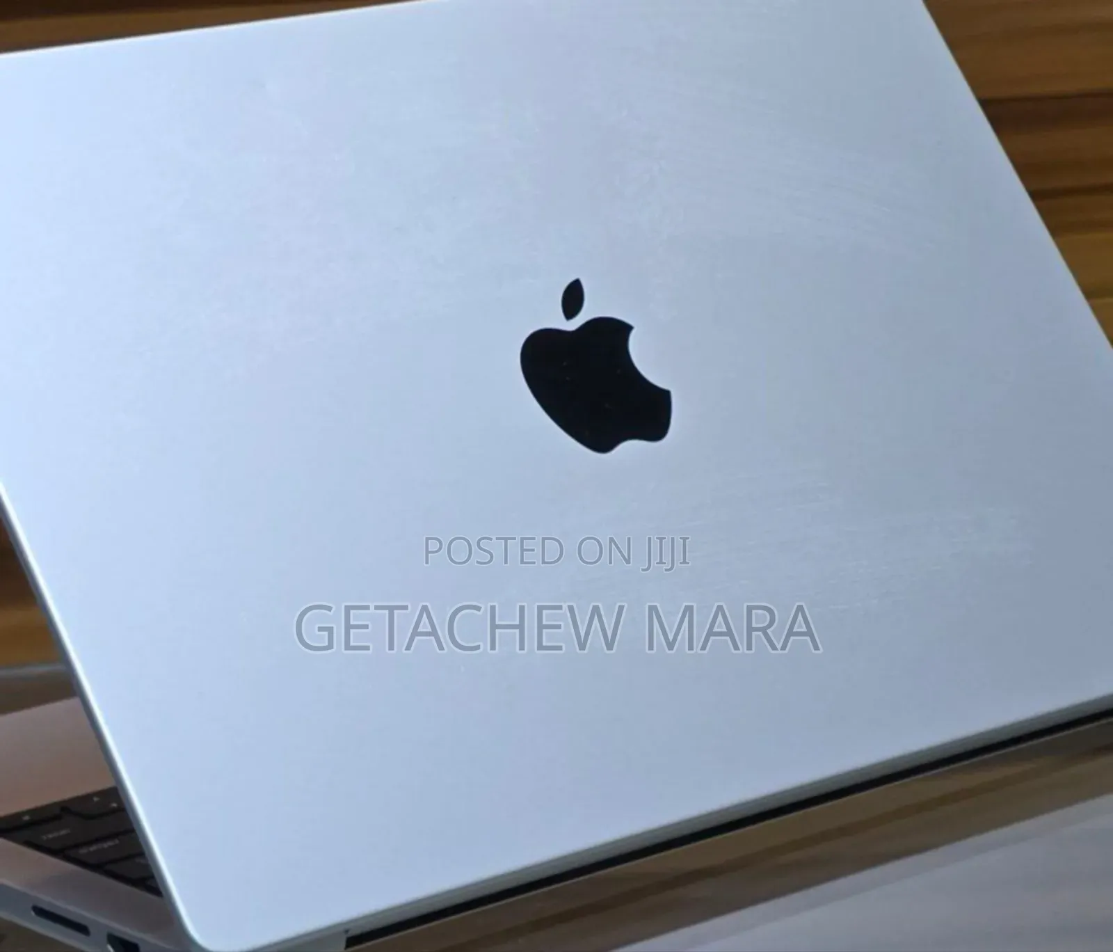 New Laptop Apple MacBook Pro M1 8GB Intel SSD 512GB