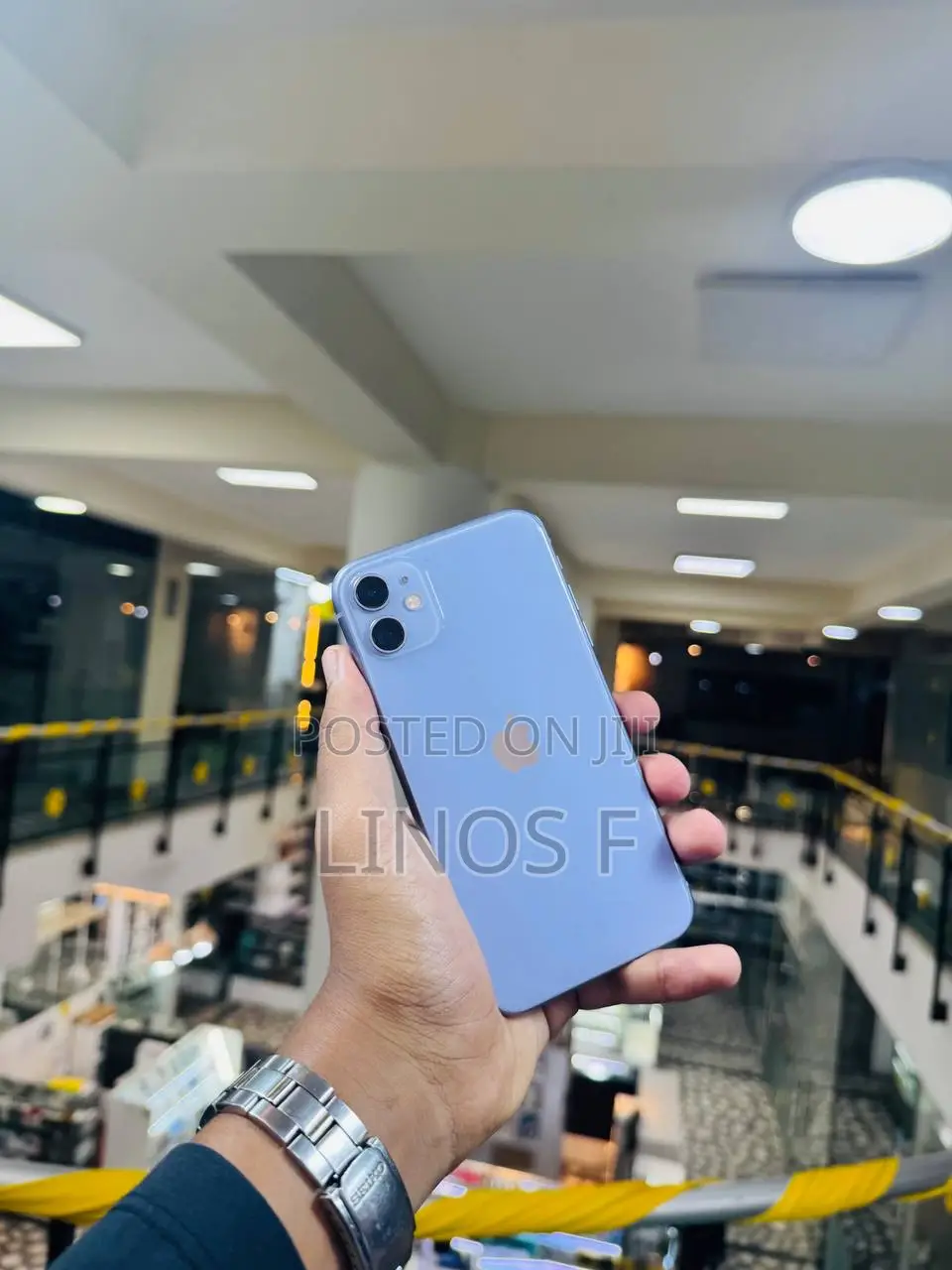 Apple iPhone 11 64 GB Purple