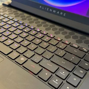 Photo - New Laptop Alienware M15 R3 16GB Intel Core I7 SSD 512GB