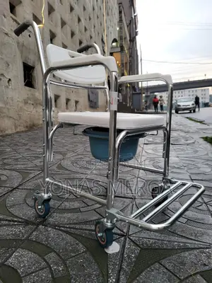 Photo - Shower Toilet Chair Wheels幽፬commode Chair爾፪rotating Wheel With Brake