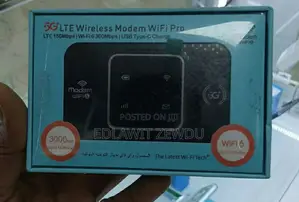 Photo - Deenakin Portable Wifi Router