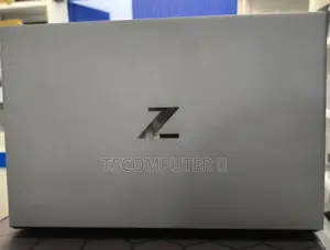 New Laptop HP ZBook Firefly 15 G7 16GB Intel Core I7 SSD 512GB