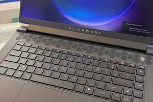 New Laptop Alienware M15 R3 16GB Intel Core I7 SSD 512GB
