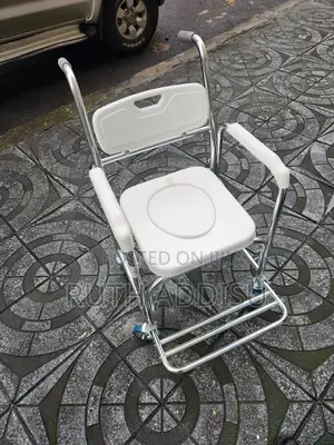 Toilet Wheelchair俠客medical Wheelchair无大wheelchair Commode Wheelchair
