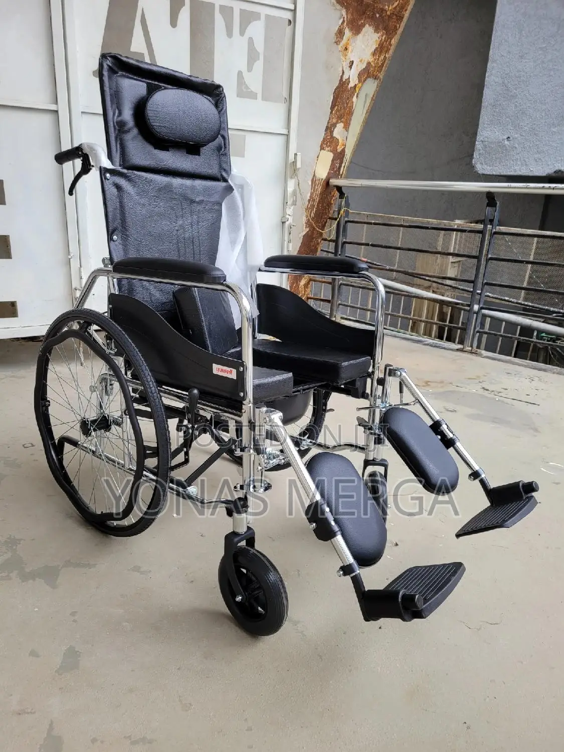 Toilet Wheelchair禽健suitable for Occupants With Stroke三πwheelchair