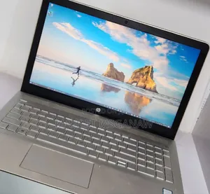 New Laptop HP Pavilion 15 8GB Intel Core I5 SSD 1T