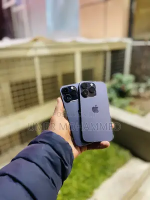 Photo - Apple iPhone 14 Pro 256 GB Purple