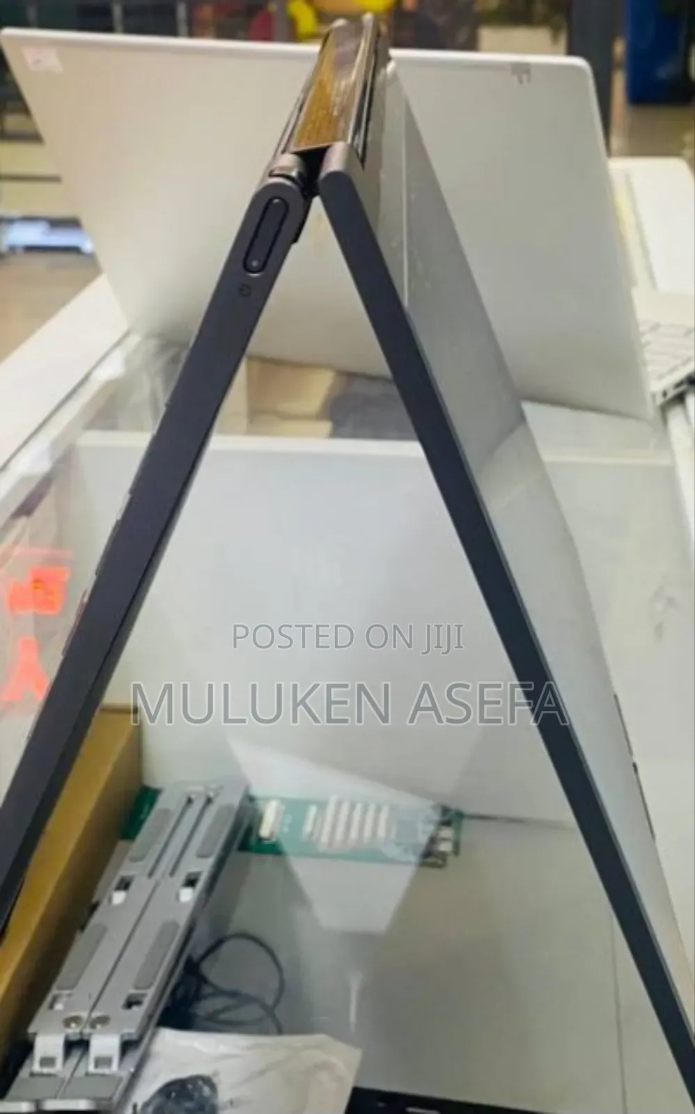 New Laptop Lenovo Yoga 7i 16GB Intel Core I7 SSD 1T