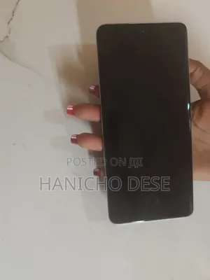 Photo - New Xiaomi 15 256 GB Silver