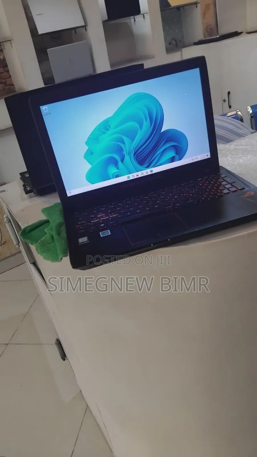 New Laptop Asus ROG Strix G15 8GB Intel Core I5 SSD 256GB