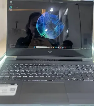 New Laptop Lenovo LOQ 15IRH8 16GB Intel Core I5 SSD 512GB
