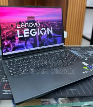 New Laptop Lenovo 16GB Intel Core I9 SSD 1T