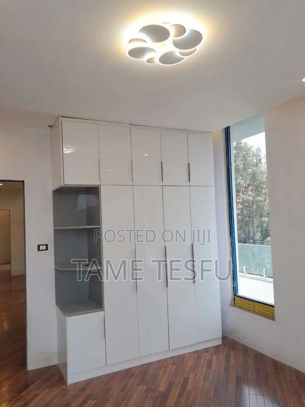 Furnished 8bdrm House in ቦሌ 24, Bole for sale