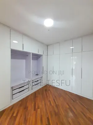 Furnished 8bdrm House in ቦሌ 24, Bole for sale