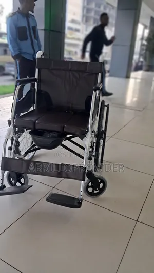 Photo - Shower Wheelchair 田wheelchair卜wheelchair廿wheelchair田wheelchair 水wheelc