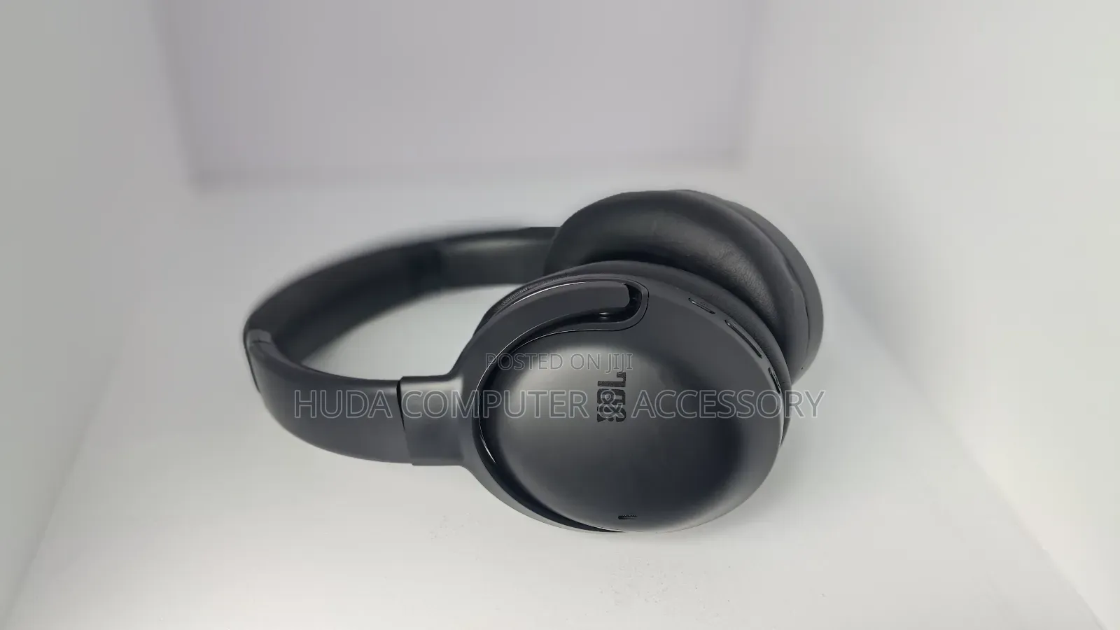JBL Tour One M2 Headphones