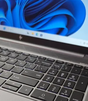 Photo - New Laptop HP ZBook Firefly 16 G10 32GB Intel Core I7 SSD 1T