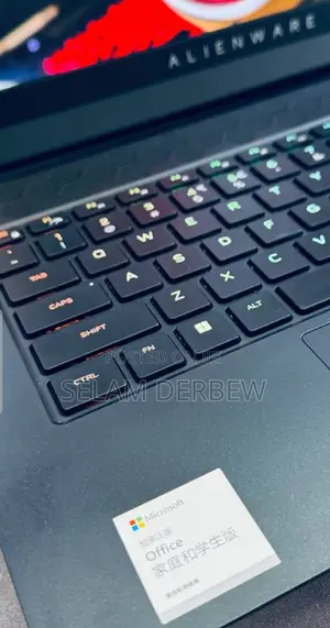 New Laptop Alienware M15 R3 16GB Intel Core I7 SSD 1T