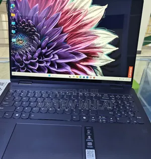 Photo - New Laptop Lenovo Yoga 7i 16GB Intel Core Ultra 7 SSD 1T