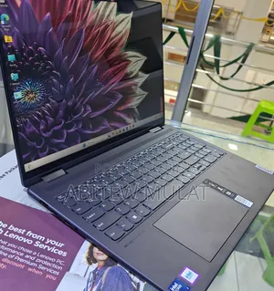 New Laptop Lenovo Yoga 7i 16GB Intel Core Ultra 7 SSD 1T