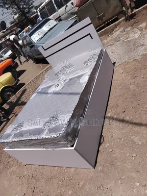 Good Quality Laminate Beds With Different Colors