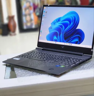 New Laptop HP Victus 15 16GB Intel Core I7 SSD 512GB
