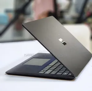 New Laptop Microsoft Surface 16GB Intel Core I7 SSD 512GB