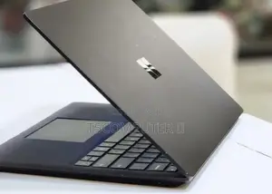 New Laptop Microsoft Surface 16GB Intel Core I7 SSD 512GB