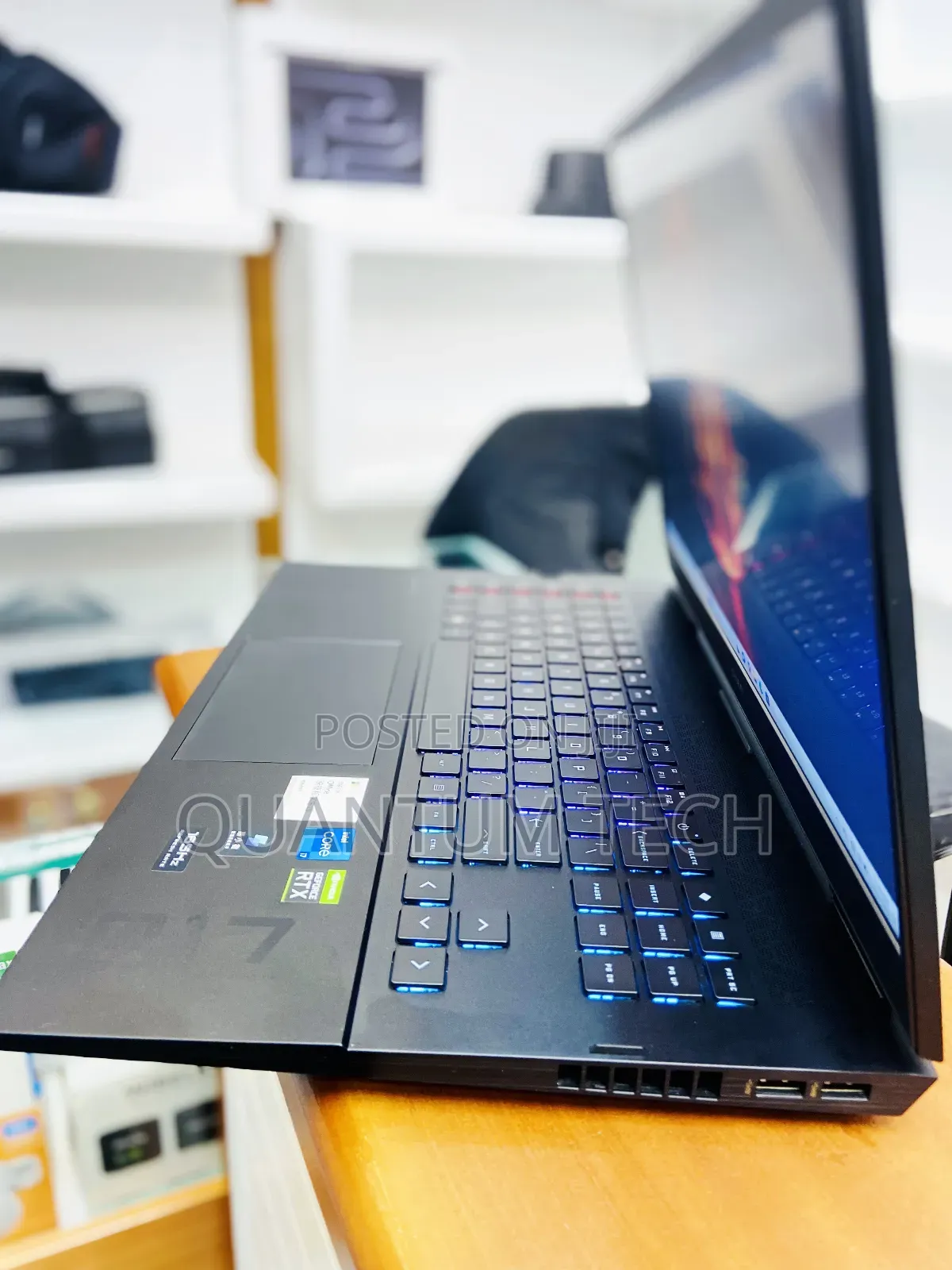 New Laptop HP Omen 17 16GB Intel Core I7 SSD 1T