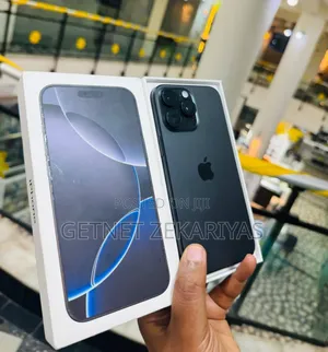 New Apple iPhone 16 Pro Max 256 GB Black