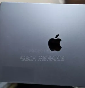 Photo - New Laptop Apple MacBook Pro 2020 M1 16GB Apple M1 Pro SSD 512GB