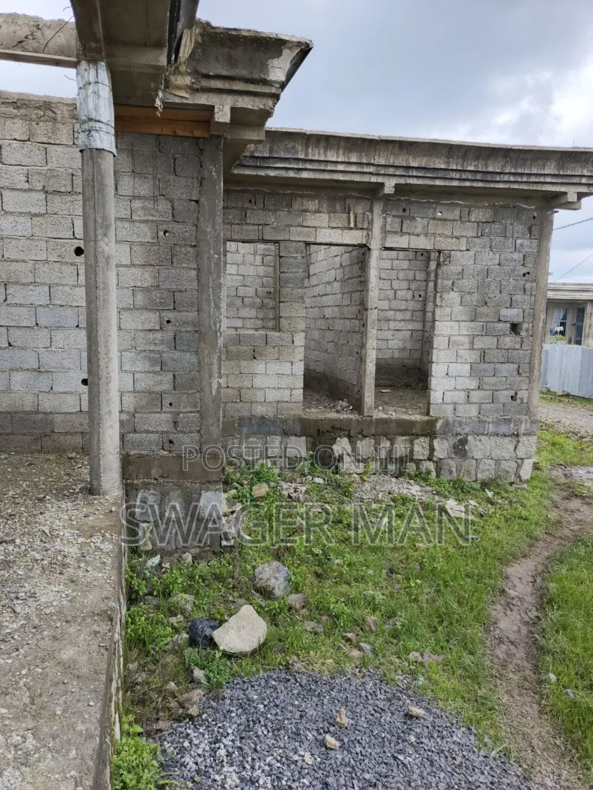 5bdrm Villa in ጣፎ, Yeka for sale