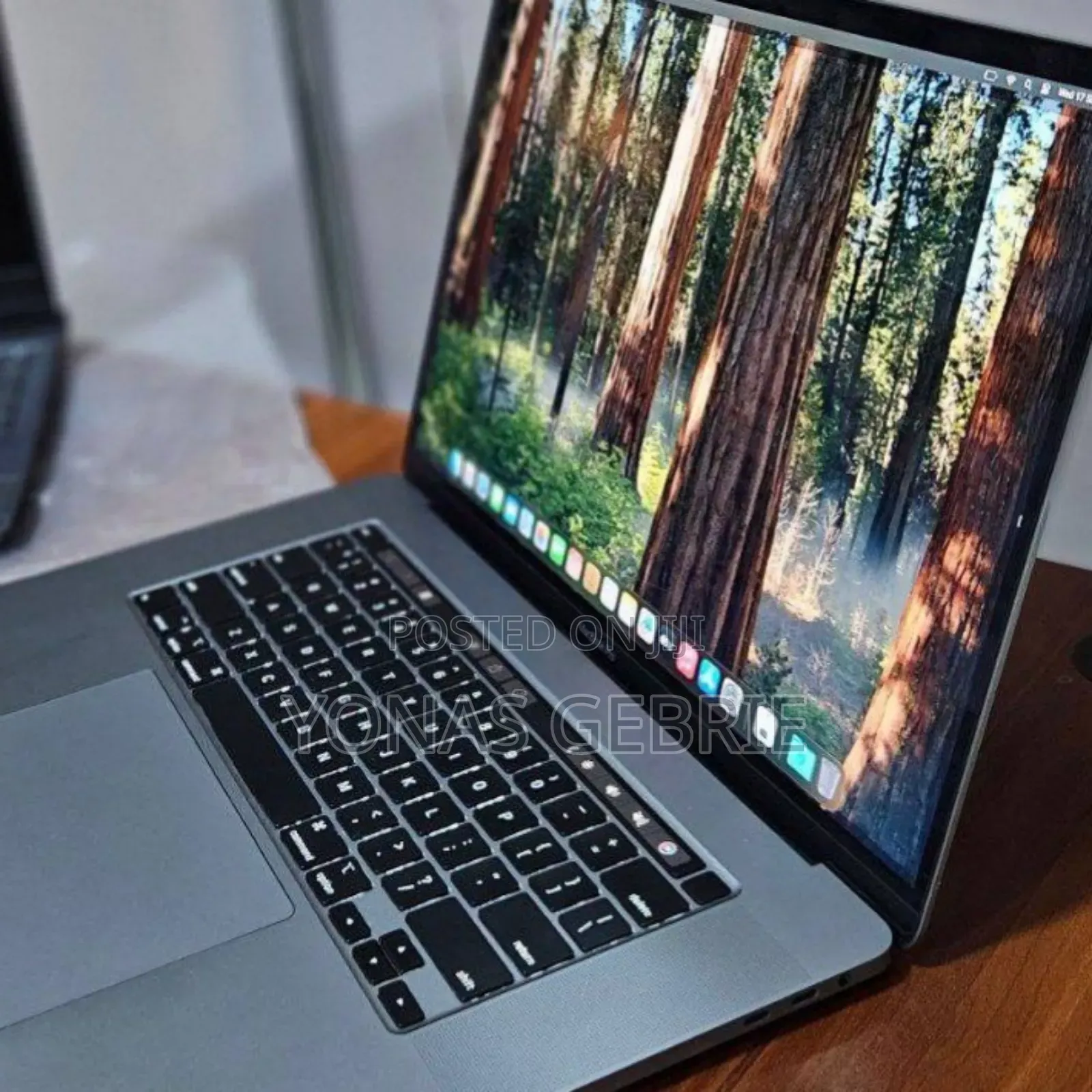 New Laptop Apple MacBook Pro 2019 16GB Intel Core I9 SSD 1T