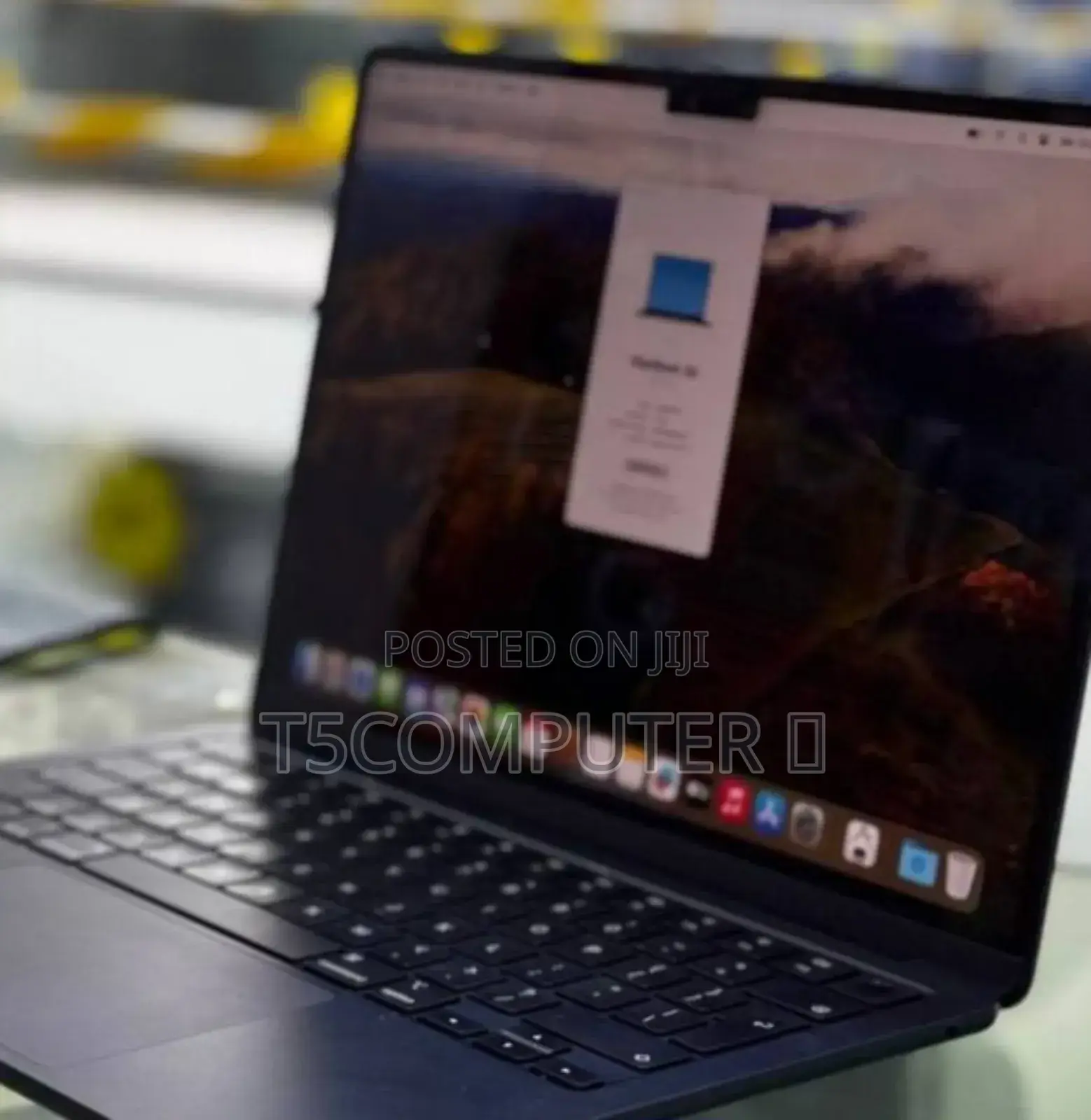 New Laptop Apple MacBook Air 2022 M2 8GB Apple M2 SSD 256GB