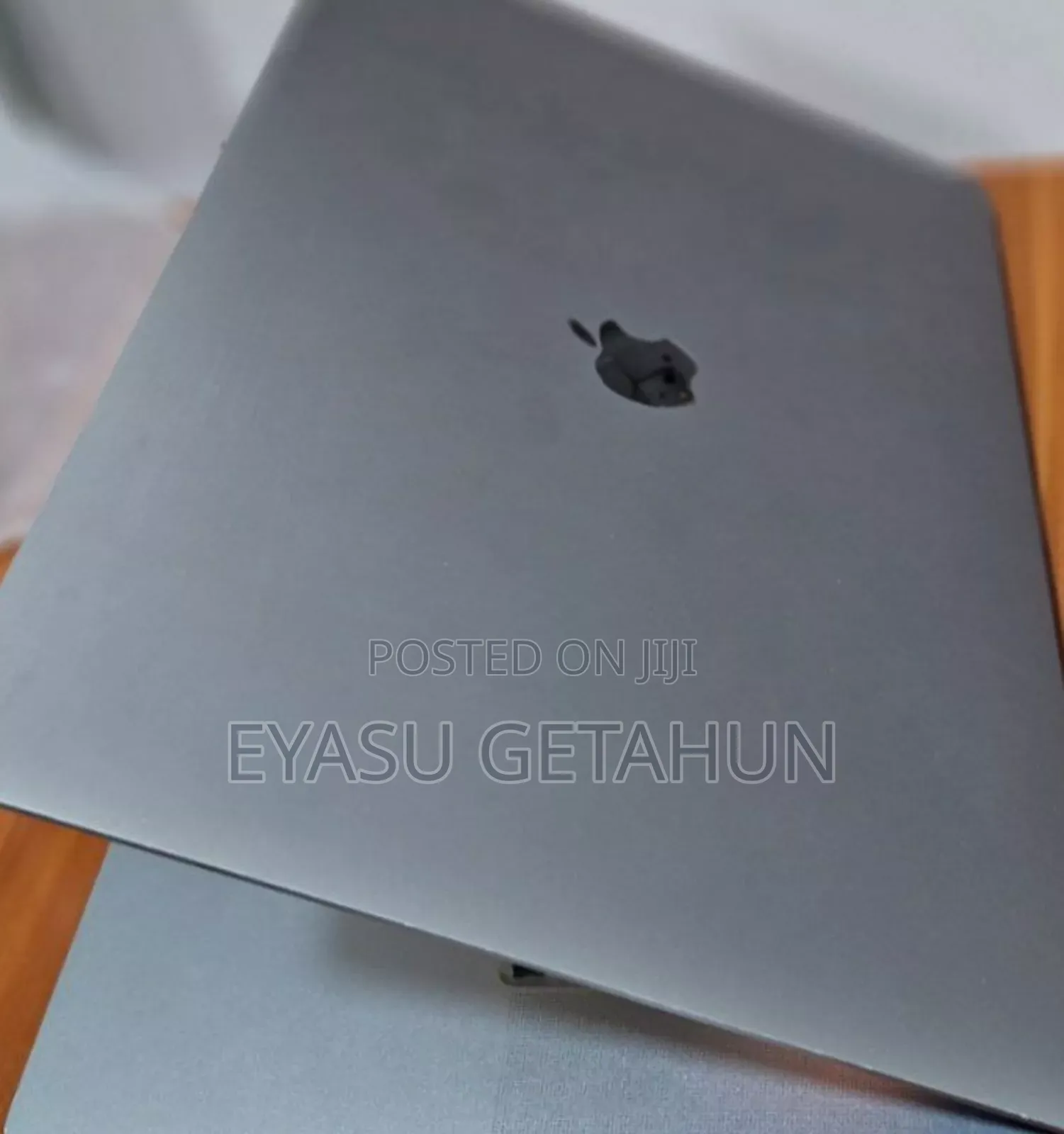 New Laptop Apple MacBook Pro 2019 16GB Intel Core I9 SSD 1T