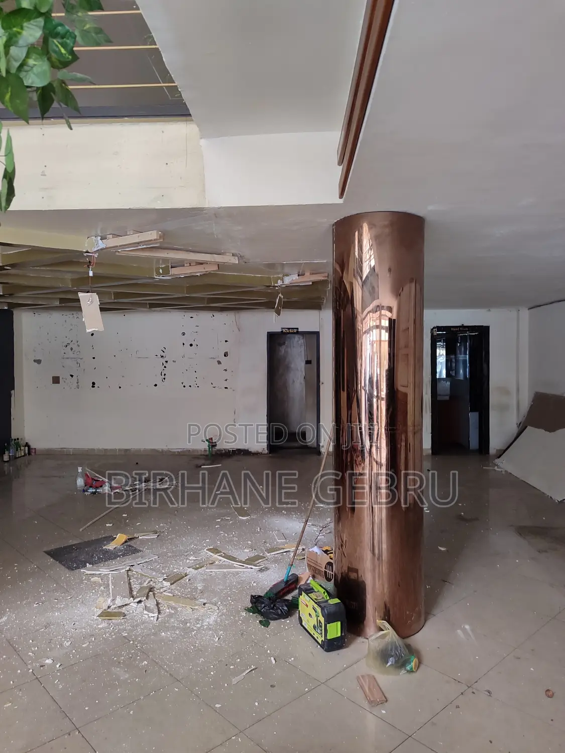 Rent for Resturant Berger Cafe and Other