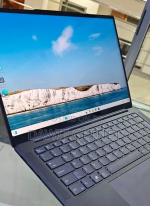 New Laptop HP EliteBook 840 16GB Intel Core I7 SSD 512GB